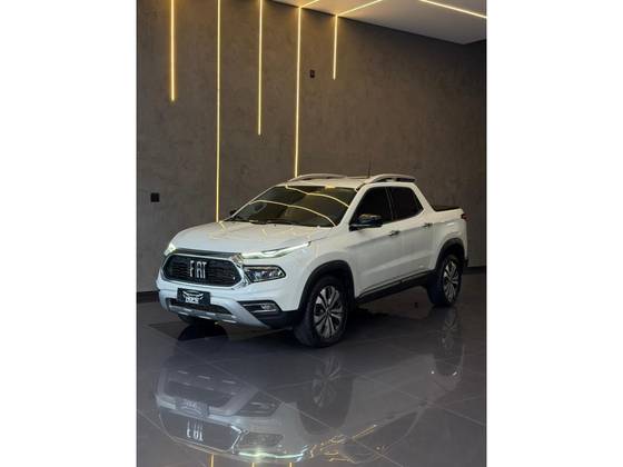 FIAT TORO 2.0 16V TURBO DIESEL VOLCANO 4WD AT9